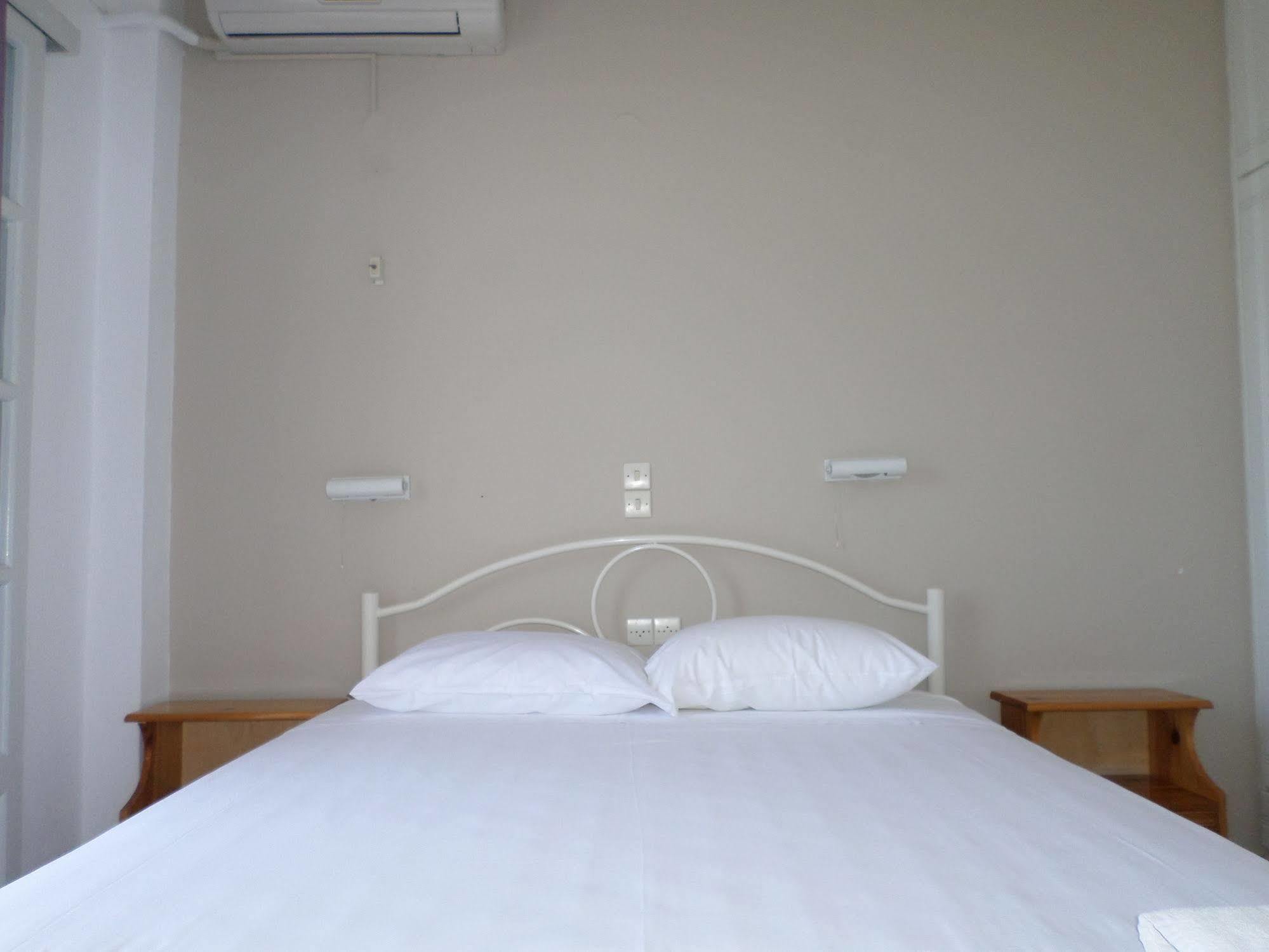 Rising Sun Apartments & Studios Benitses (Corfu) Exterior foto