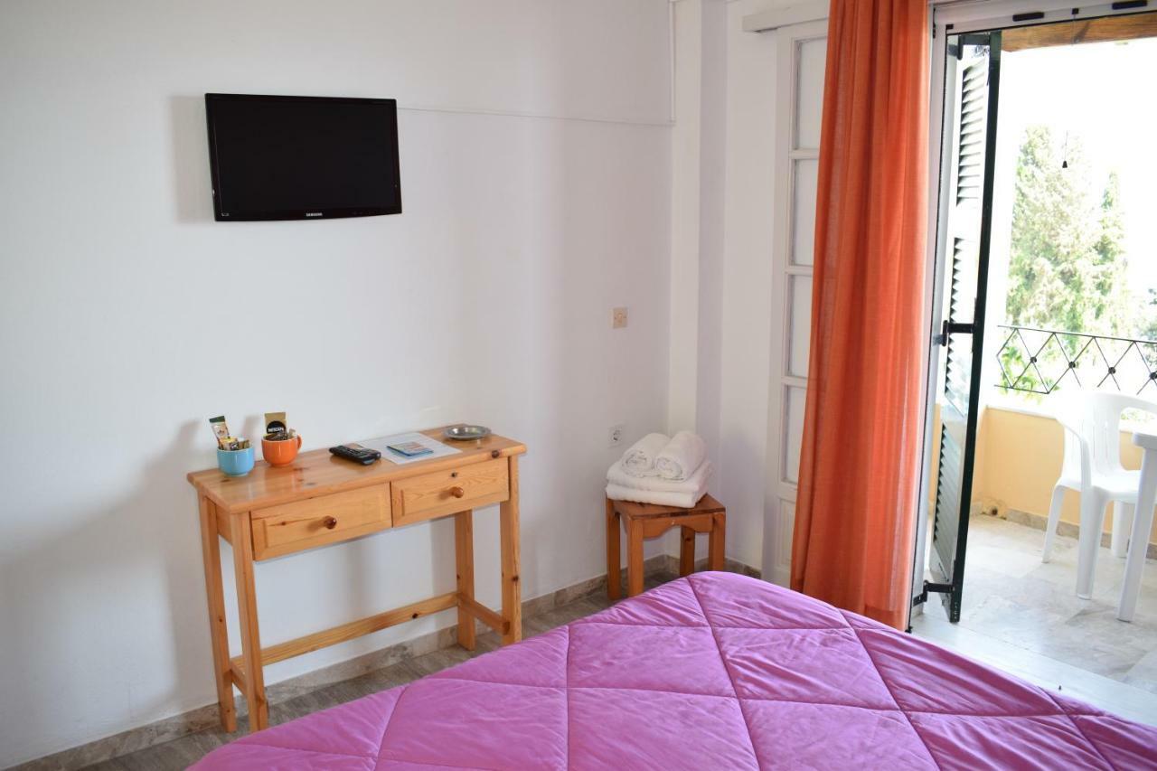 Rising Sun Apartments & Studios Benitses (Corfu) Exterior foto