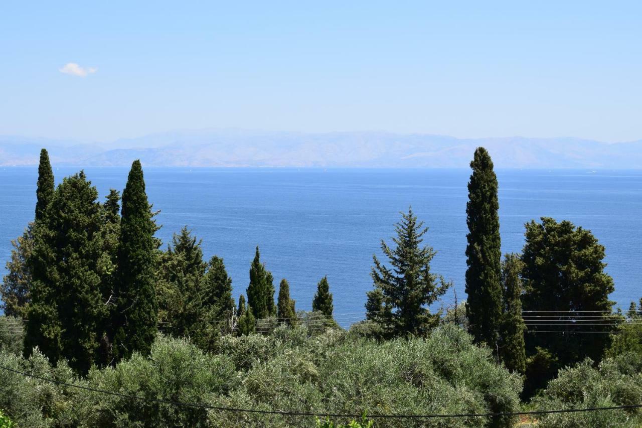 Rising Sun Apartments & Studios Benitses (Corfu) Exterior foto